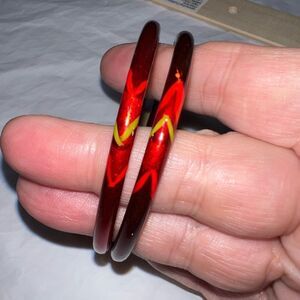 Vintage Pair of Enameled Hand Painted Bangle Bracelet